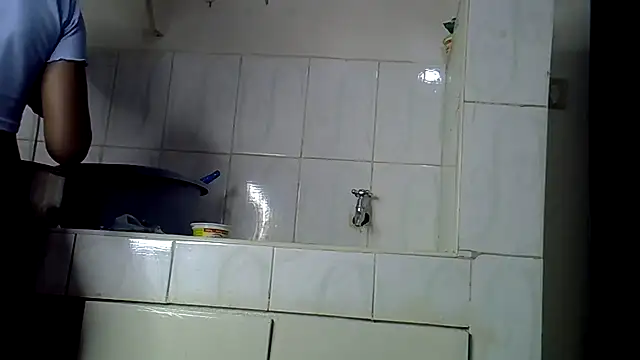 Snapshot of Enkarxx chatting on March 21, 2026, 6:44 pm Enkarxx online show from March 21, 2026, 6:44 pm