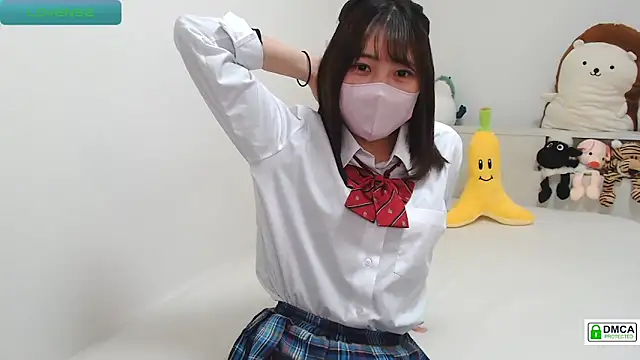 SUZU  online show from January 8, 2025, 2:14 pm