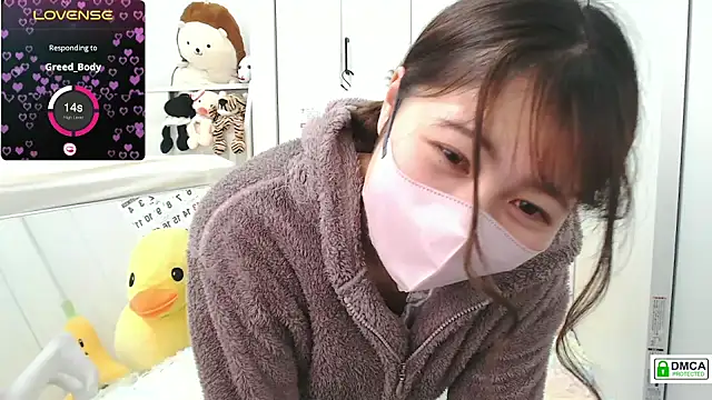 SUZU  online show from January 12, 2025, 12:12 pm