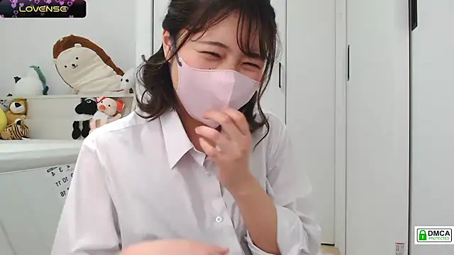 SUZU  online show from January 15, 2025, 1:09 pm