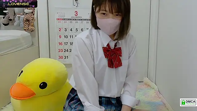 SUZU  online show from March 12, 2025, 1:08 pm