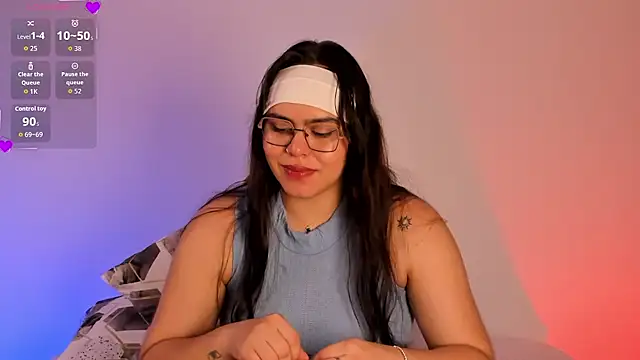 Snapshot of veronica185 chatting on March 21, 2026, 8:19 am veronica185 online show from March 21, 2026, 8:19 am