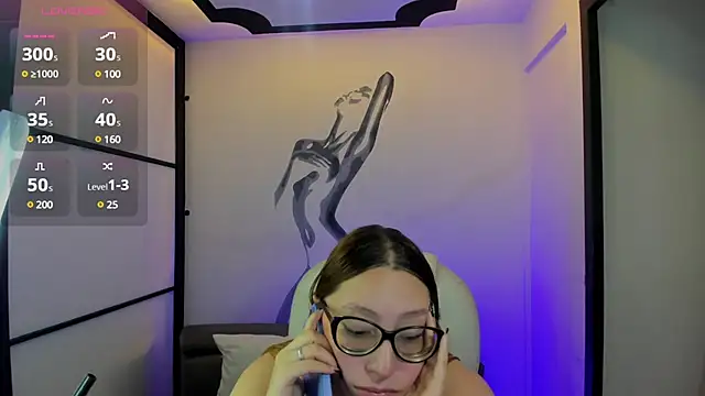 Snapshot of NiickyJones chatting on February 14, 2025, 12:51 am NiickyJones online show from February 14, 2025, 12:51 am