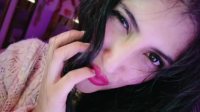Snapshot of azahar__ziiz chatting on March 28, 2026, 12:43 am azahar ziiz online show from March 28, 2026, 12:43 am