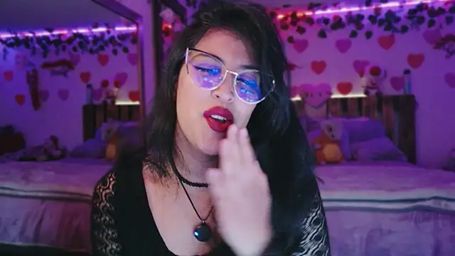 Snapshot of azahar__ziiz chatting on April 29, 2026, 11:55 pm azahar ziiz online show from April 29, 2026, 11:55 pm