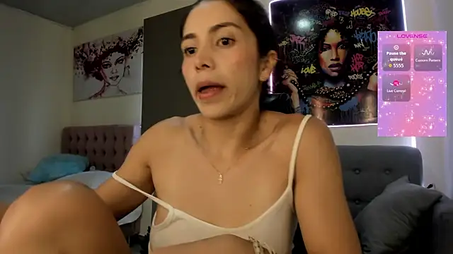 Snapshot of andykiuty chatting on October 30, 2025, 8:20 pm andykiuty online show from October 30, 2025, 8:20 pm