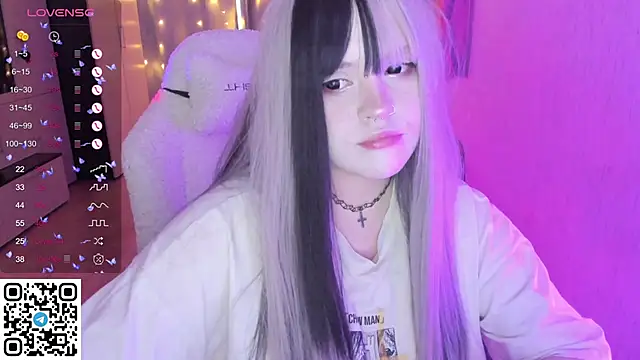 SelenaCute online show from February 12, 2026, 7:14 am