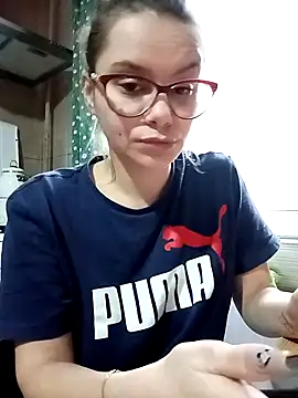 Snapshot of Tasty_Shape chatting on October 4, 2025, 6:33 am Tasty Shape online show from October 4, 2025, 6:33 am