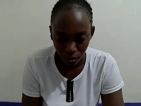 lizbela1 online show from April 9, 2026, 8:25 pm