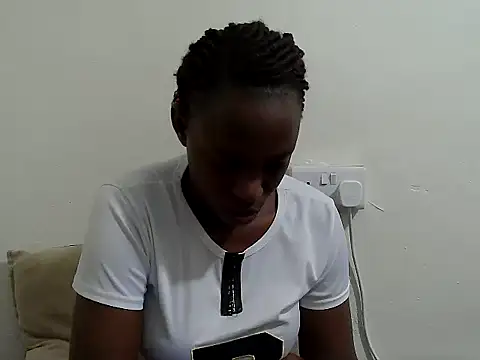 lizbela1 online show from June 5, 2026, 9:42 pm