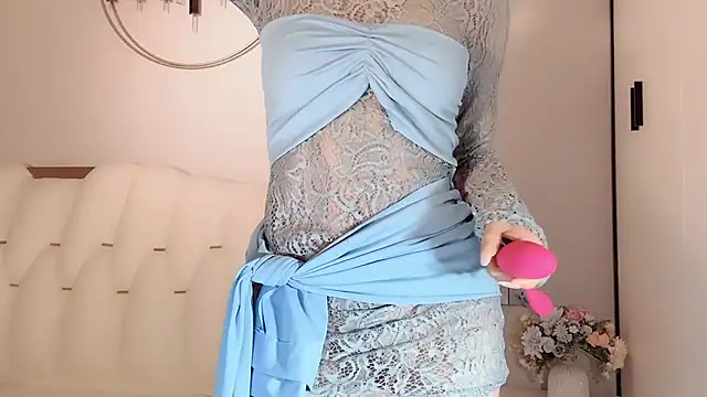 Snapshot of lvy-w chatting on December 31, 2024, 10:37 am lvy-w online show from December 31, 2024, 10:37 am