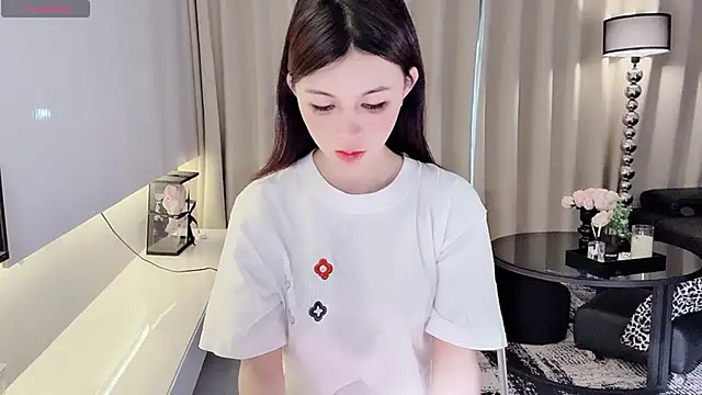 lvy-w online show from June 30, 2026, 8:48 am