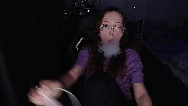 AmeliaKamishiro online show from November 26, 2025, 3:57 pm