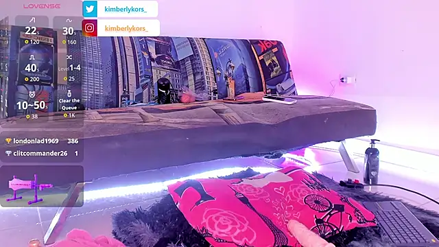 Snapshot of Kimberlykors chatting on September 17, 2025, 11:01 am Kimberlykors online show from September 17, 2025, 11:01 am