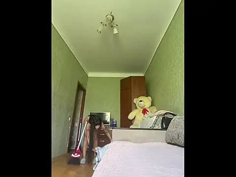 Miss Flexi fit online show from May 28, 2026, 10:56 am