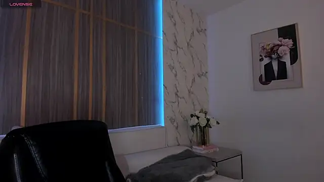 IsabellaAllen online show from June 5, 2026, 2:18 am