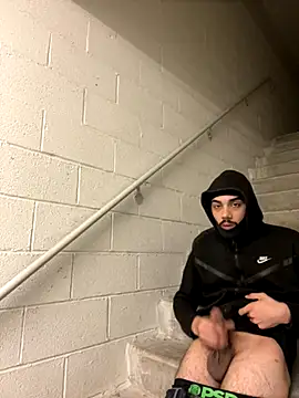 biglongking856 online show from November 29, 2025, 6:38 am