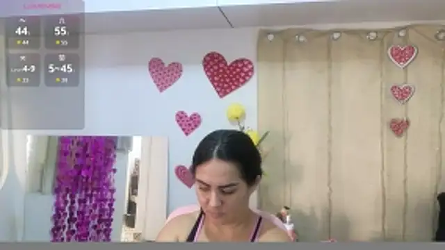 lovely trix online show from February 16, 2026, 2:02 pm