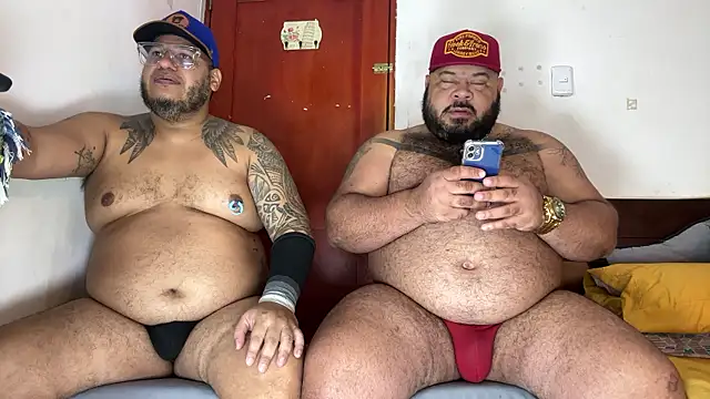 Latino bigcock online show from February 11, 2026, 3:33 am