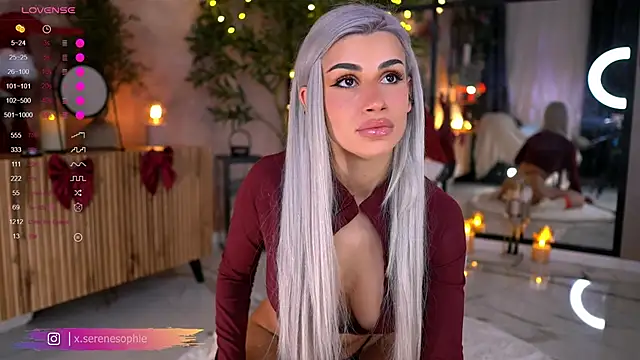 Serene Sophiex online show from December 3, 2025, 9:13 pm