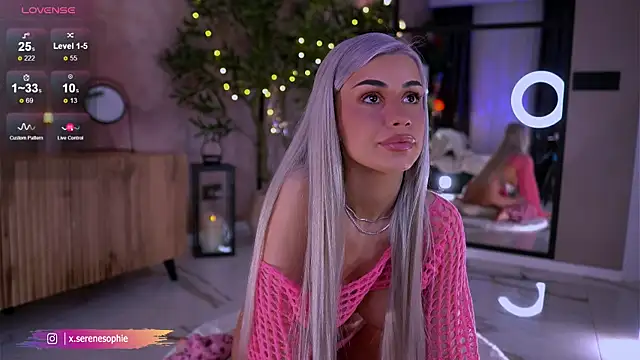 Serene Sophiex online show from April 26, 2026, 9:34 pm
