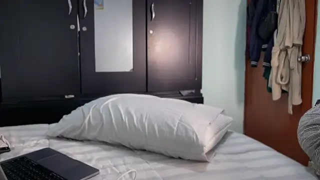 Snapshot of imcoltonalvin chatting on October 2, 2025, 11:12 pm imcoltonalvin online show from October 2, 2025, 11:12 pm