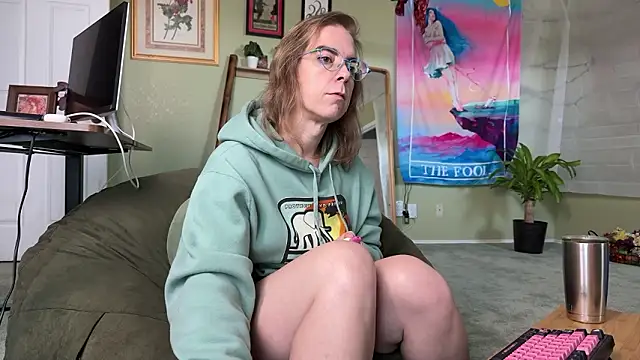 Linzy 19 online show from March 19, 2026, 3:27 pm