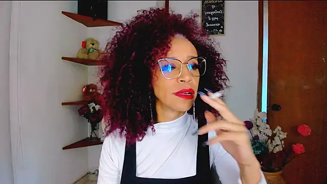 ScarlettMalbec online show from September 30, 2025, 9:53 pm