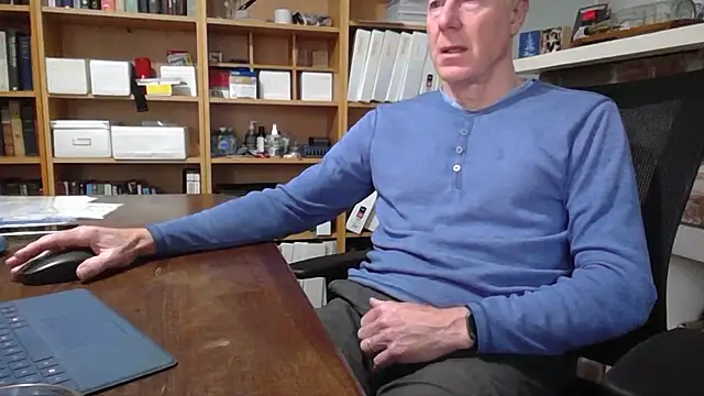 jiggy77777 online show from October 19, 2025, 9:59 pm