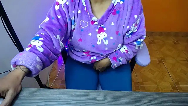 daleska ayala 1 online show from January 13, 2025, 10:03 pm