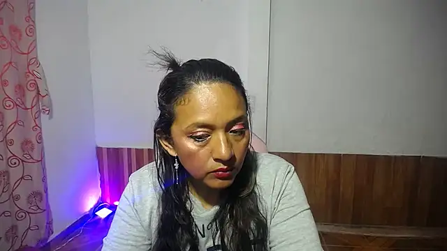 daleska ayala 1 online show from February 24, 2025, 6:47 pm