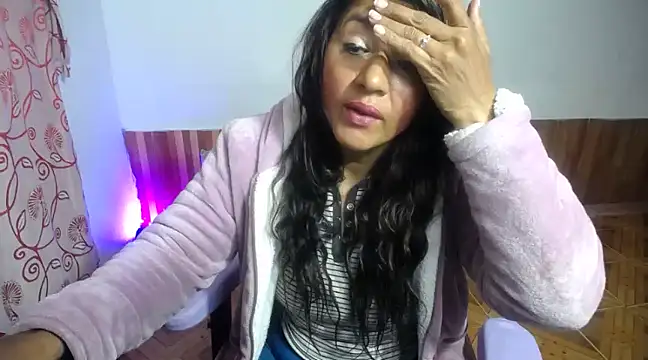 daleska ayala 1 online show from March 20, 2025, 8:08 pm