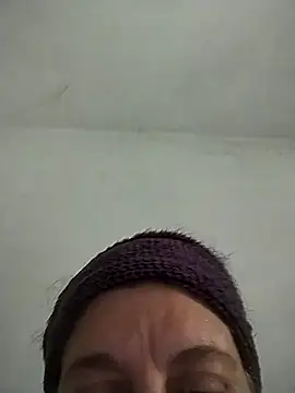 BustyBabyOfficial online show from September 21, 2025, 12:40 pm