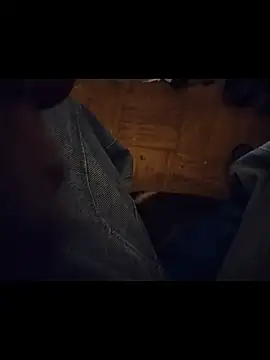 macnificent1fr online show from November 2, 2025, 3:42 am