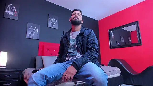 Thiagogomez online show from November 21, 2025, 12:15 pm