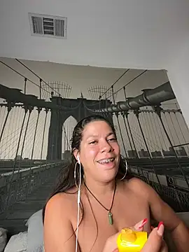 Snapshot of Bigbuttbrooklynn chatting on January 22, 2025, 5:59 am Bigbuttbrooklynn online show from January 22, 2025, 5:59 am
