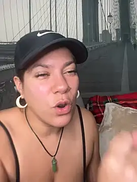 Snapshot of Bigbuttbrooklynn chatting on February 20, 2025, 12:41 am Bigbuttbrooklynn online show from February 20, 2025, 12:41 am