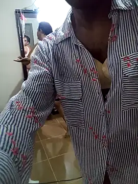 Snapshot of MoveableVerse chatting on April 14, 2026, 2:23 pm MoveableVerse online show from April 14, 2026, 2:23 pm