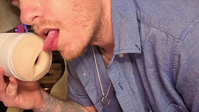 Snapshot of Hydro-Blastz chatting on September 23, 2025, 1:14 pm Hydro-Blastz online show from September 23, 2025, 1:14 pm