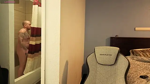 Snapshot of Hydro-Blastz chatting on October 2, 2025, 11:23 pm Hydro-Blastz online show from October 2, 2025, 11:23 pm