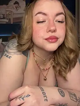 Snapshot of VictoriaLaFleur chatting on January 9, 2025, 9:26 pm VictoriaLaFleur online show from January 9, 2025, 9:26 pm