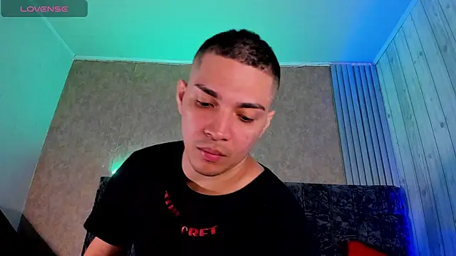 JUANDIAMONDS98 online show from March 14, 2025, 1:02 pm