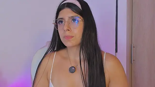 AnastaciaBlake online show from November 6, 2025, 5:52 am