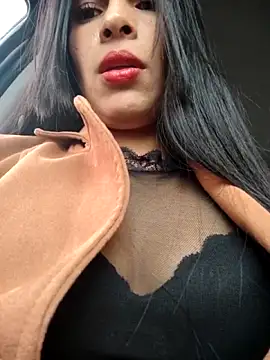 Astrid-- online show from October 20, 2025, 7:47 pm