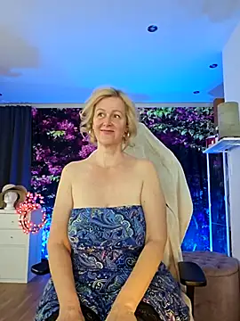 MarleneBloem online show from May 8, 2026, 10:42 am