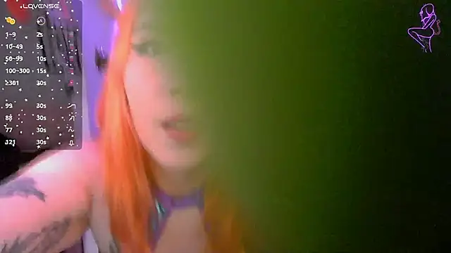 ValentinaMiller  online show from October 14, 2025, 5:03 pm