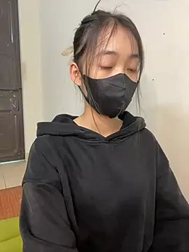 DA-EUN online show from December 11, 2024, 3:02 am