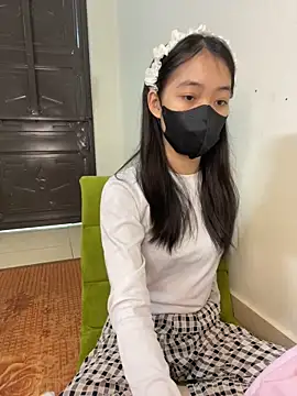 DA-EUN online show from December 16, 2024, 3:08 am