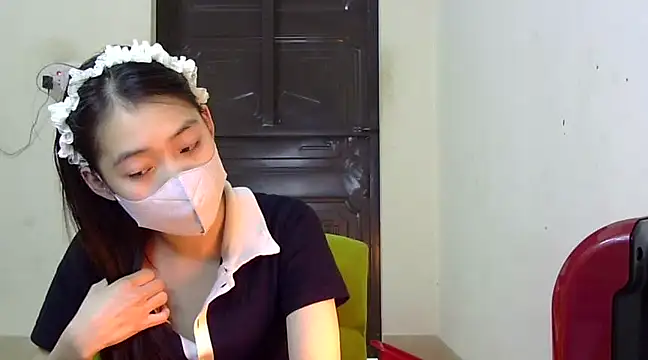 DA-EUN online show from February 28, 2025, 8:31 am