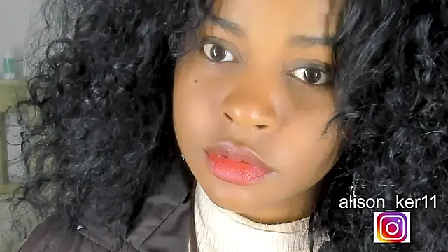 alison-ker3 online show from December 17, 2025, 8:53 am